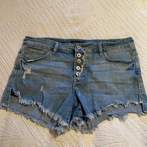 JUSTUSA cut-off denim shorts